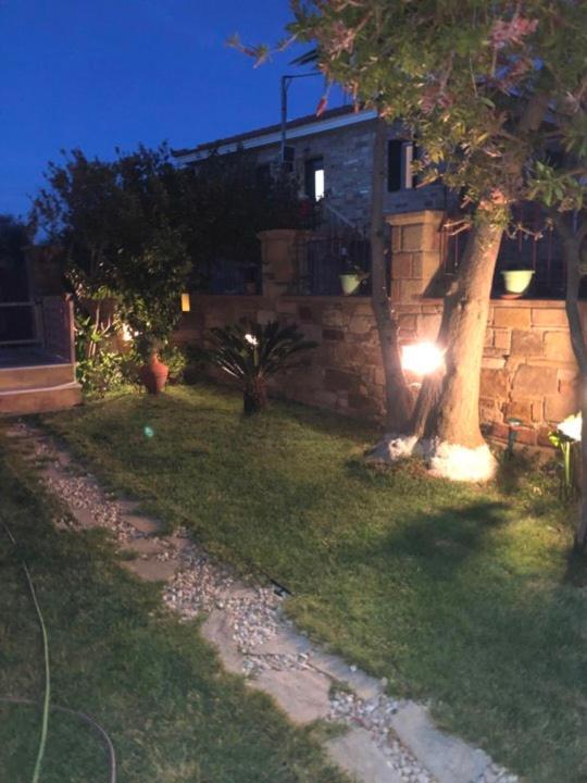 Kampos Apartment Chios Town Bagian luar foto
