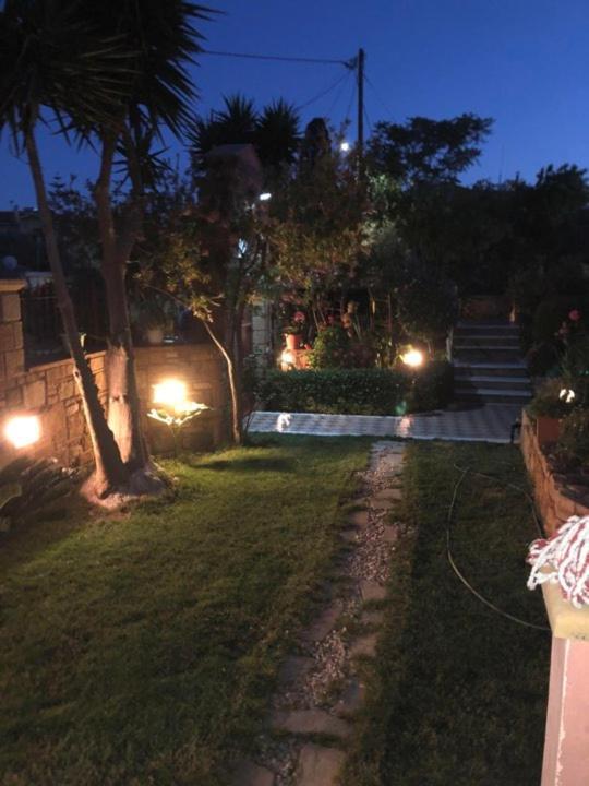 Kampos Apartment Chios Town Bagian luar foto